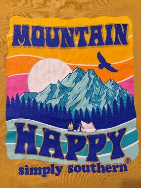 NWT Simply Southern Mountain Happy T-Shirt Medium Mustard Yellow Graphic Tee